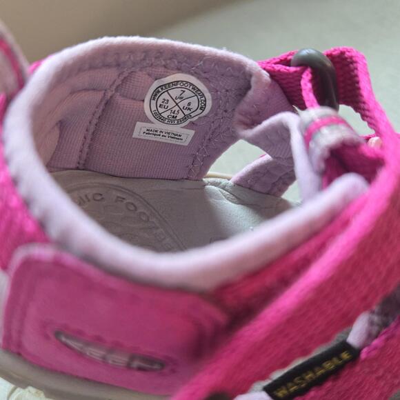 Keen Toddler Seacamp II CNC Very Berry / Dawn Pink Sandals Size 7 - Picture 7 of 7